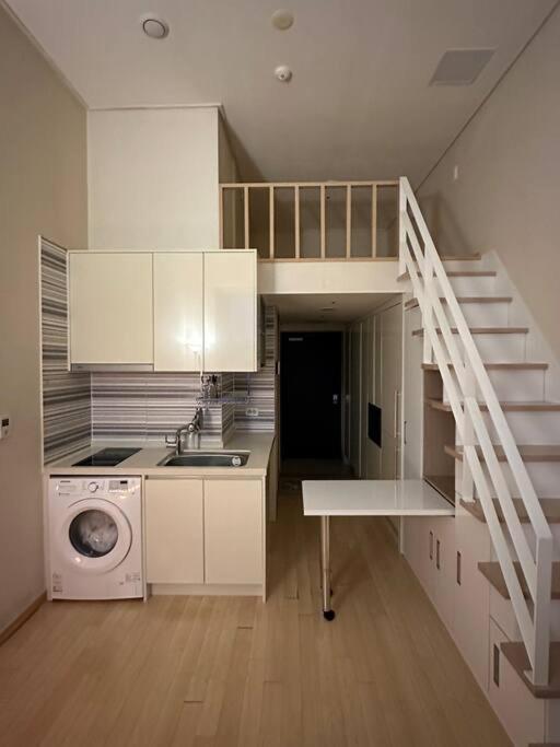 New Comfortable Duplex House With View #seokchonlakeview #lotteworld Apartment Seoul