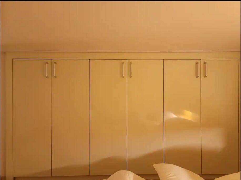New Comfortable Duplex House With View #seokchonlakeview #lotteworld Seoul